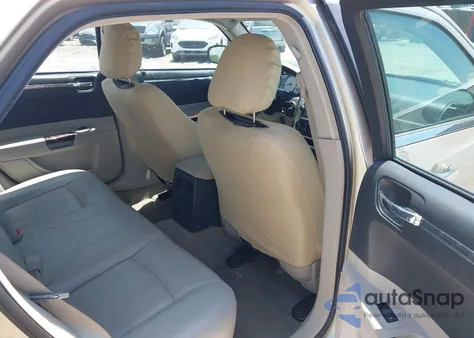 2006 Chrysler 300C z USA, uszkodzony, nr VIN 2C3KA63H06H290601